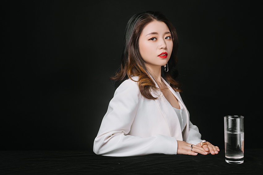 請(qǐng)?zhí)砑訄D片